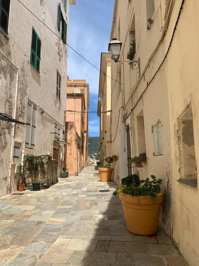 Casa A Certosa Au Coeur De La Citadelle Apartment บาสเตีย ภายนอก รูปภาพ